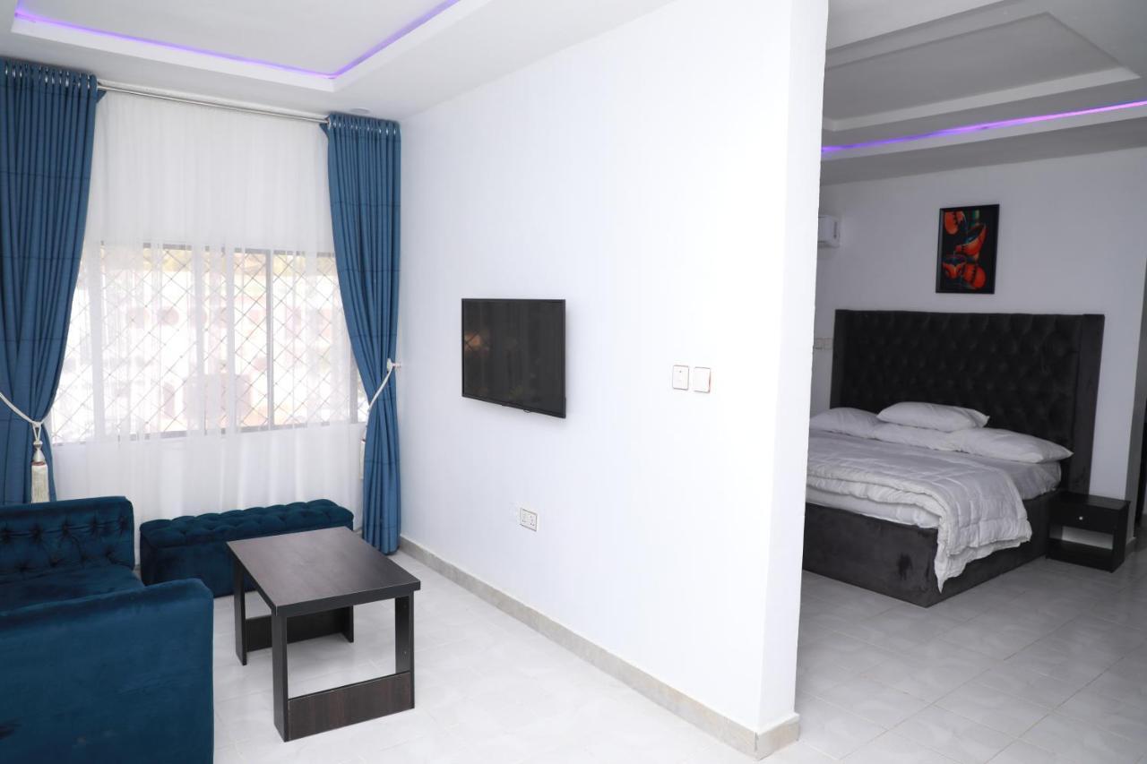 D & D Apartments Abuja Buitenkant foto