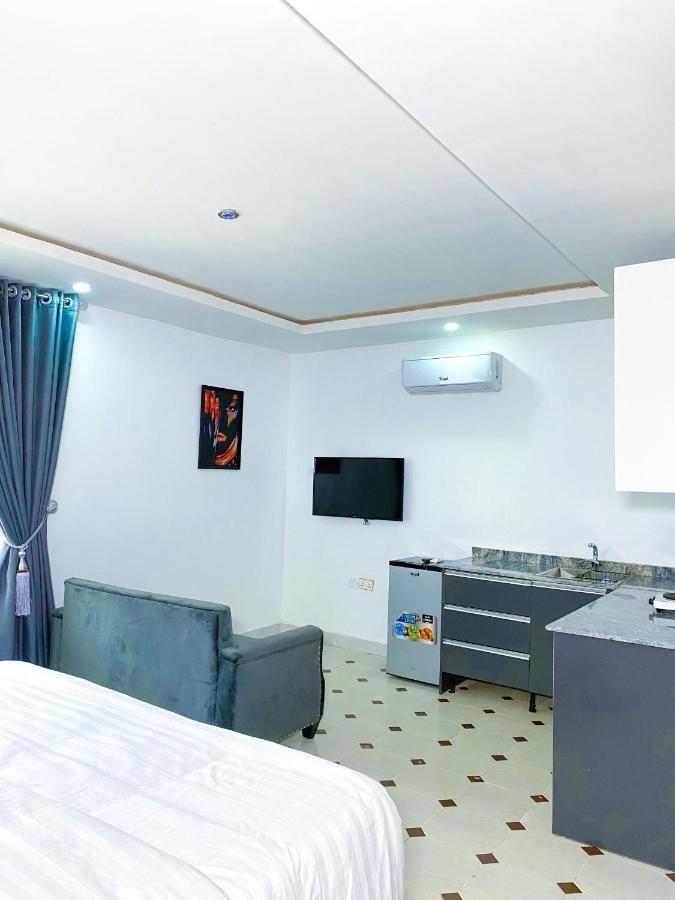 D & D Apartments Abuja Buitenkant foto