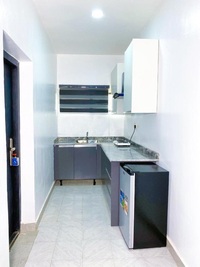 D & D Apartments Abuja Buitenkant foto